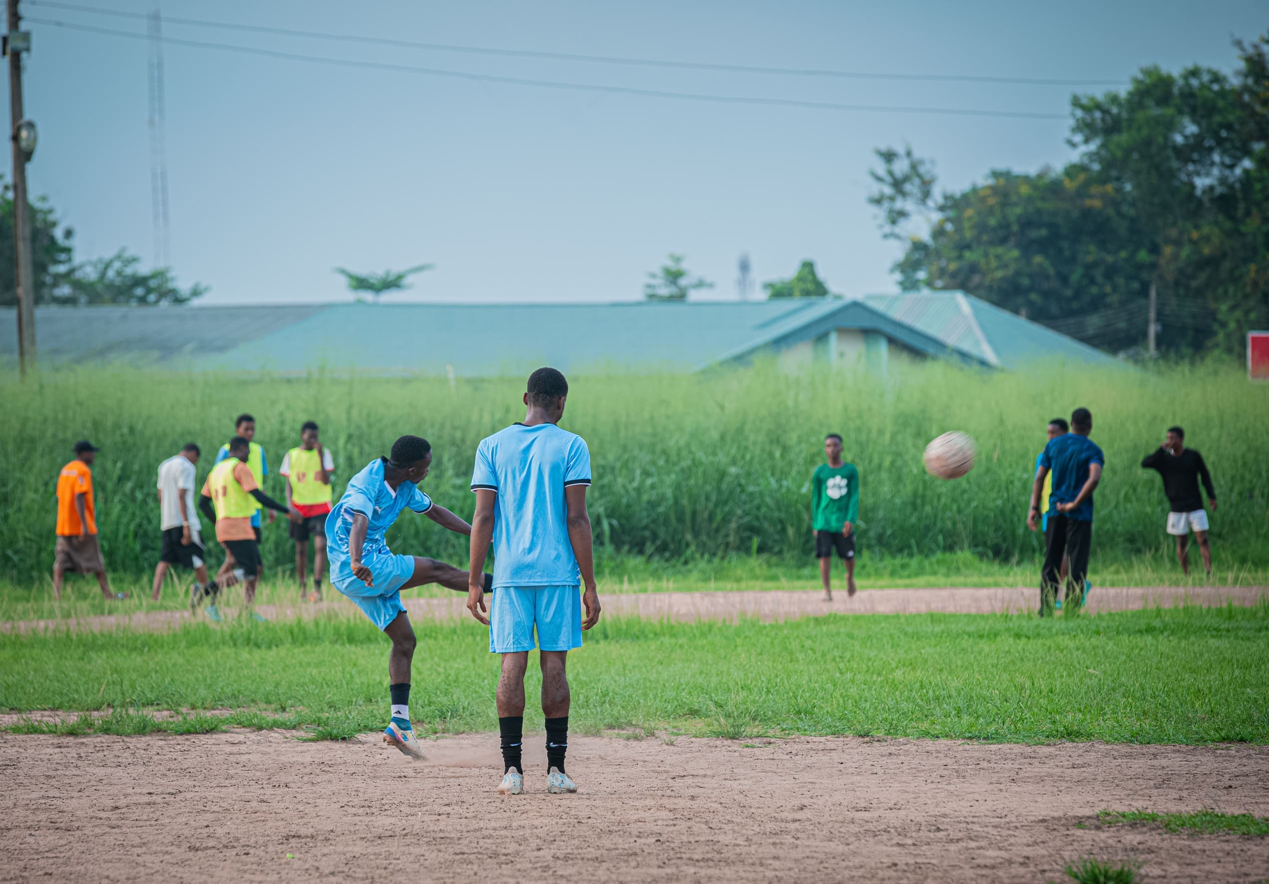 NAAKIMS Worldwide Football 12